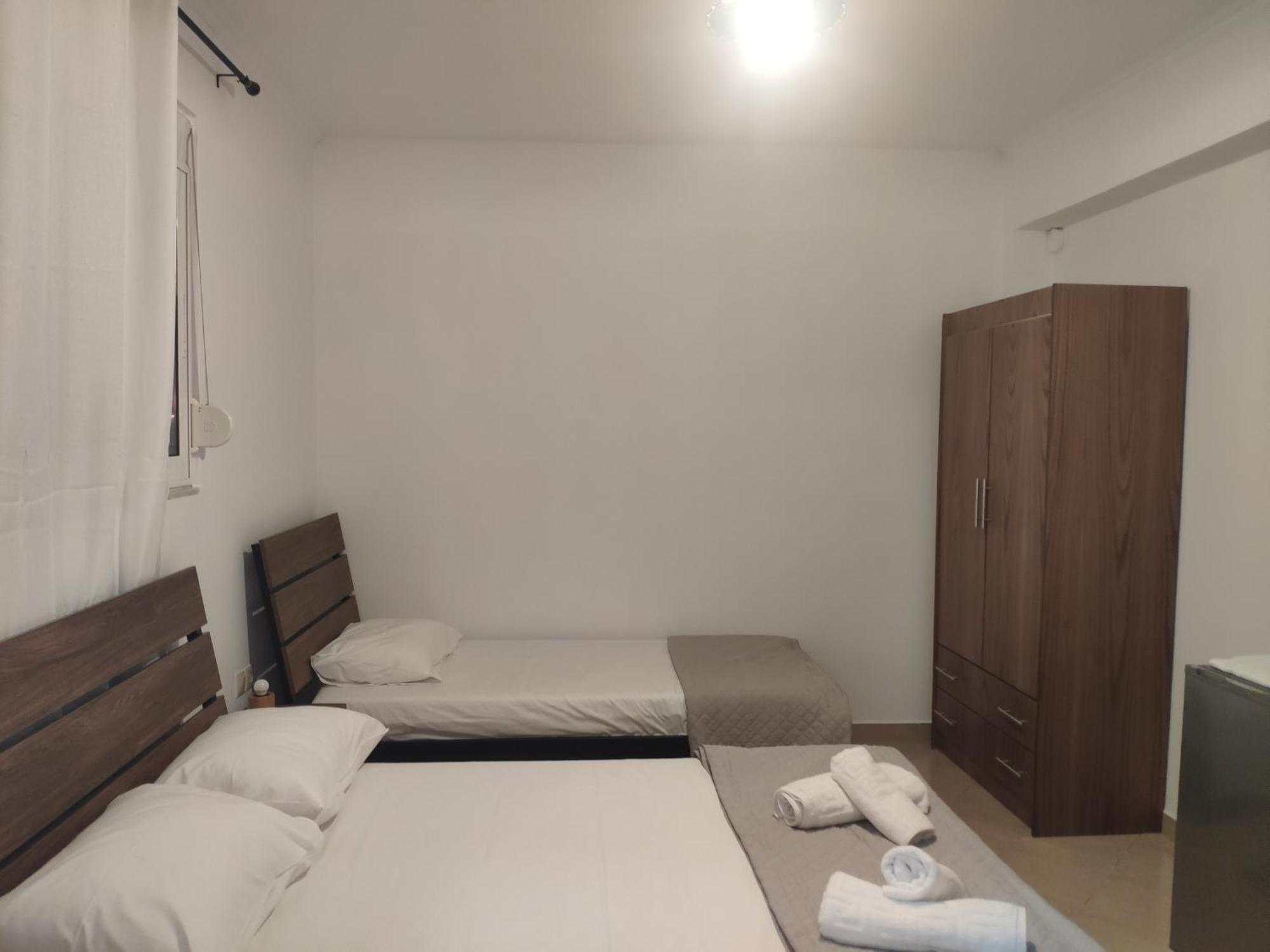Kolagji Rooms Lukovë Esterno foto